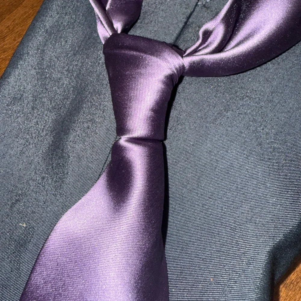 Elegant Purple Tie